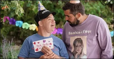 Et pour finir, un peu moins facile, quel est le prénom de M. Artus qui cartonne avec son dernier film ?