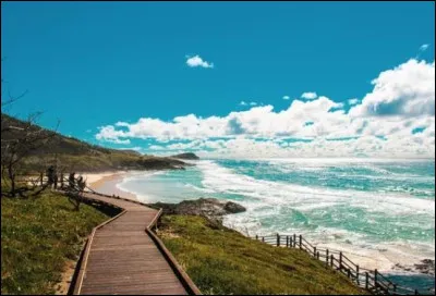 De quel continent fait partie l'Australie ?