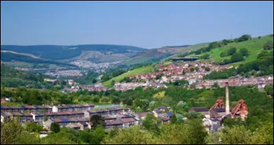 Rhondda, ville minière du Pays de Galles, a inspiré un des films Ghibli, basé sur cette thématique de mine. Lequel ?