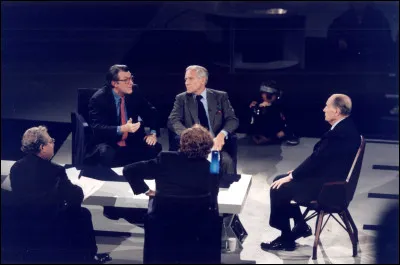 Quelle &eacute;mission, diffus&eacute;e en 1966 et opposant Fran&ccedil;ois Mitterrand &agrave; des journalistes contradicteurs, a atteint une audience de 70% ?