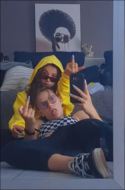 Choisis un ou une ami(e).