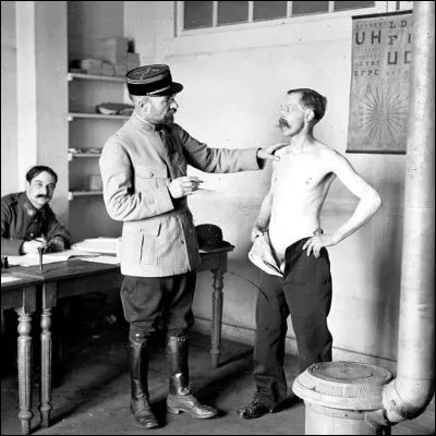 Quelle difformit&eacute; est li&eacute;e &agrave; l�articulation subtalaire ?