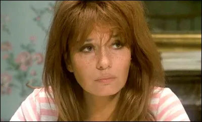 Qui est cette actrice qui joue le rôle de ''Carla Angeli'' dans le film ''Sarah'' de 1983 ?