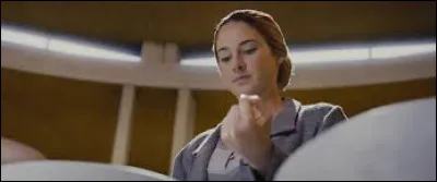 Quelle faction Béatrice a-t-elle choisie ?