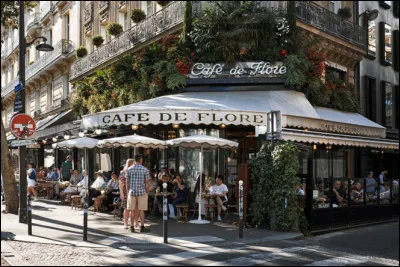 "Maintenant que tu vis à l'autre bout de Paris quand tu veux changer d'âge tu t'offres un long voyage tu viens me dire bonjour au coin d'la rue Dufour tu viens me visiter à Saint-Germain-des-Prés Il n'y a plus d'après à Saint-Germain-des-Prés plus d'après-demain plus d'après-midi il n'y a qu'aujourd'hui ..." : qui chante "Il n'y a plus d'après" ?