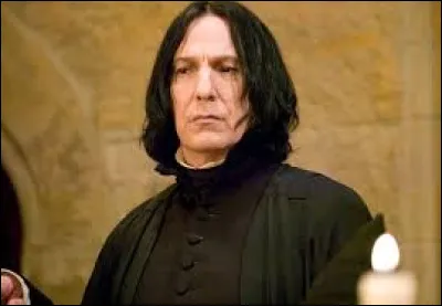 Par le biais de quoi a-t-il confié ses souvenirs avant de mourir ?