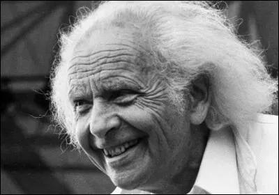 Qui est ce po&egrave;te, auteur du po&egrave;me ''Comment l'eau devint claire'' ?