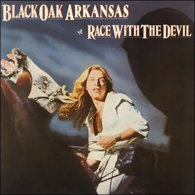 "Race with the Devil" est une chanson du groupe ...