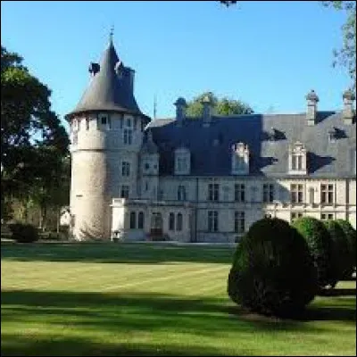 Je vous emmène à la découverte du château de Montigny-sur-Aube. Village de l'arrondissement de Montbard, il se situe dans le département ...