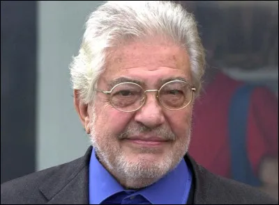 Qui est ce cinéaste italien, réalisateur du film ''Le Bal'' ?