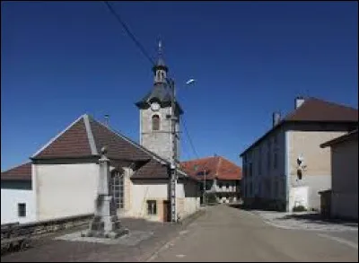 Village Jurassien, Esserval-Tartre se situe en région ...