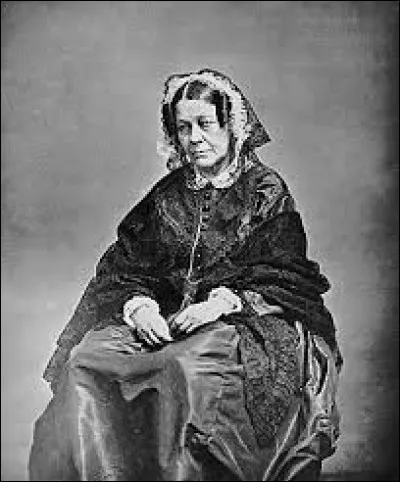 Qui est cette écrivaine ?