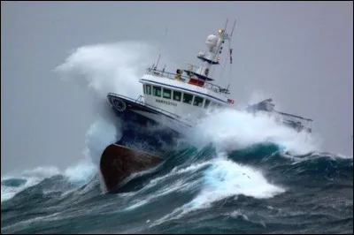 Dans quelle unité maritime indique-t-on sur une échelle la vitesse du vent ?