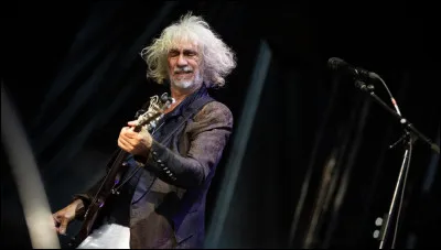 Comment s'appelle le premier album qu'il a sorti en solo ?