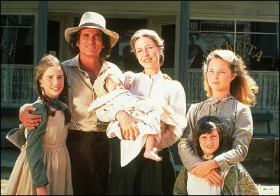 Complétez le titre de cette série télévisée : "La Petite Maison...