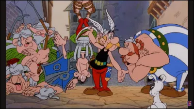 Et dans le m&ecirc;me film combien de fois demande-t-il si ceux qu'ils croisent sont des amis ?