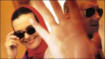 ''Grosse fatigue'' est une comédie réalisée et interprétée par Michel Blanc en 1994. Quelle affirmation est fausse ?