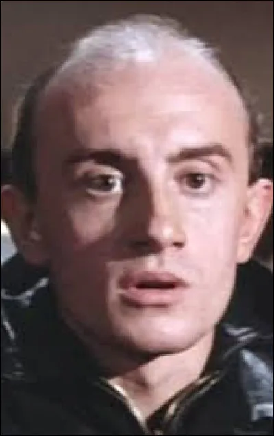 Quel instrument de musique pratiquait-il assidûment ?