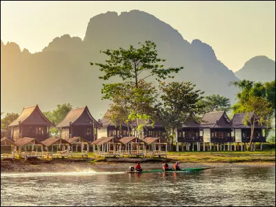 Comment appelle-t-on les habitants du Laos ?