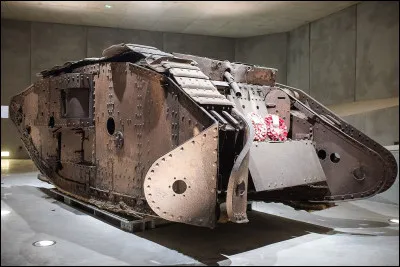 Quelle bataille de 1917 marque la première utilisation réussie du tank ?