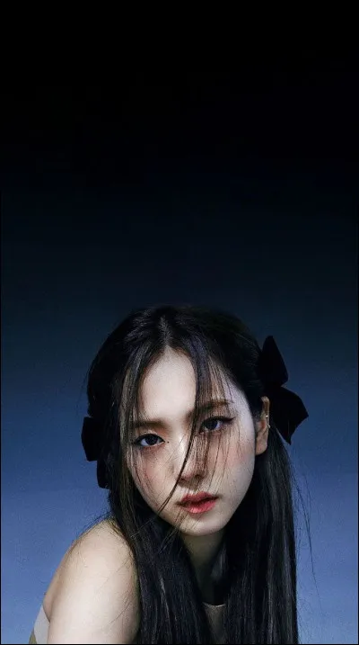 La plus vieille est Jisoo.