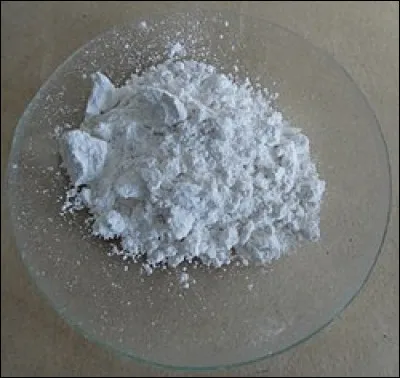 L'oxyde de calcium (CaO) est plus connu sous le nom de [...] vive.