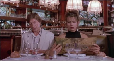 Ce film réalisé par Andrzej Żuławski, sorti en 1989, avec dans les rôles principaux Sophie Marceau, Jacques Dutronc et Valérie Lagrange, a pour titre "Mes ... sont plus belles que vos jours"