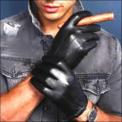 Dans quelle série télévisée des années 1980 le personnage principal aime-t-il les plans qui se déroulent sans accroc ?