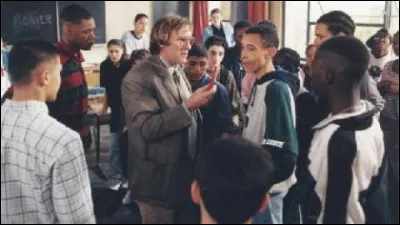 "Le plus beau métier du monde", sorti en 1996, avec Gérard Depardieu et Michèle Laroque, est un film de ...