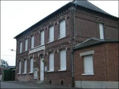 Village Samarien, sur les bords de la Cologne, Tincourt-Bouchy se situe dans l'ex région ...