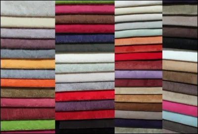 Ensuite, de quelle couleur sont tes cheveux ?