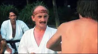 De quel sport de combat est-il ceinture orange ?