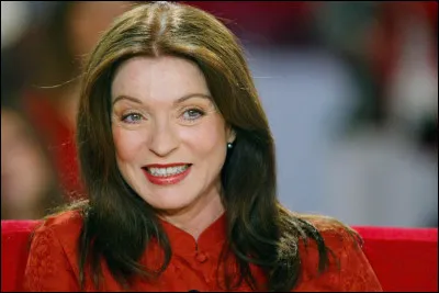 Qui est cette actrice qui joue le r&ocirc;le principal dans le t&eacute;l&eacute;film ''L'Inconnue de Vienne'' ?