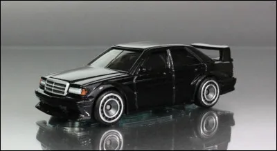 Et ce magnifique modèle, c'est...