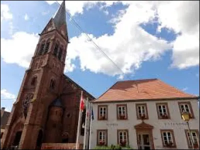 Village de l'arrondissement de Saverne, Ettendorf se situe dans le département ...