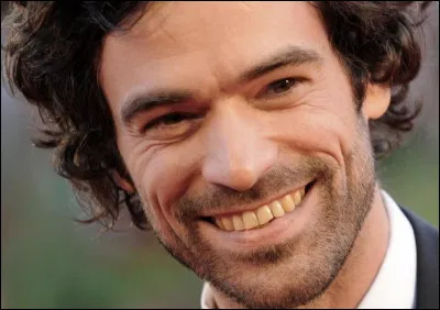 Qui est cet acteur qui joue le premier rôle dans le téléfilm de 2015 ''Démons'' ?