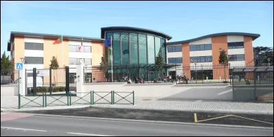 À quel âge rentre-t-on au collège ? (habituellement)