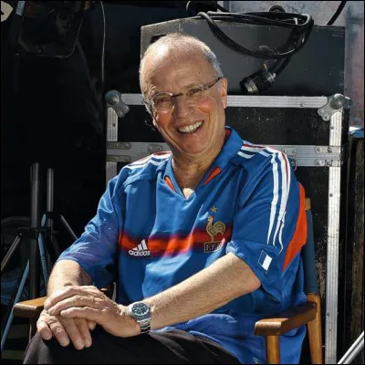 En quelle année décède le journaliste sportif Thierry Roland ?