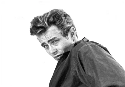 Combien de fois est-il nommé à l'Oscar du meilleur acteur à titre posthume ?