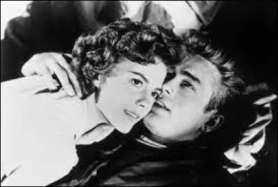 Qui est sa partenaire dans le film "La Fureur de vivre", sorti en 1955 ?