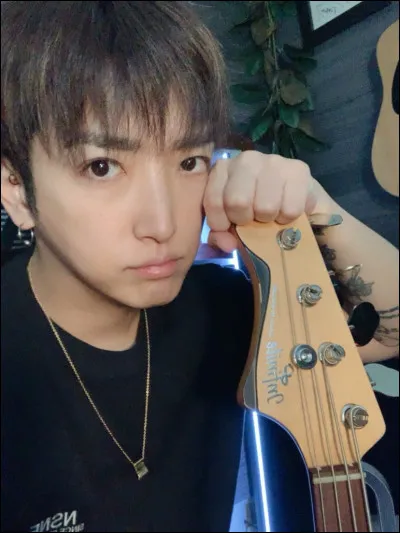 Le nom de son salon en ligne est...