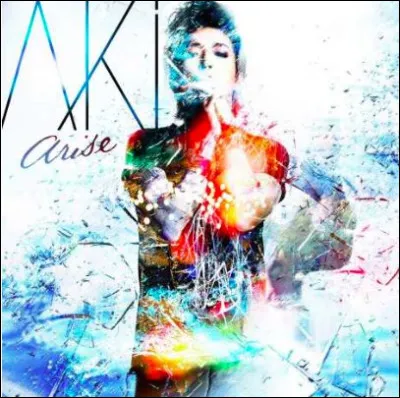 "Arise", son premier album, est sorti le...