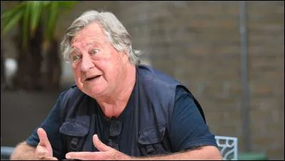 Qui présente en 2024 l'émission "Perdu de vue", diffusée chaque mois sur TF1 ?