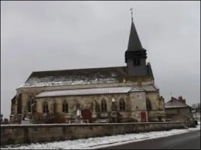 Je vous emmène maintenant dans le Grand-Est, à Charmont. Village de l'arrondissement de Vitry-le-François, il se situe dans le département ...
