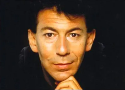 Qui est ce chanteur, interprète du titre ''Les Valses de Vienne'' ?