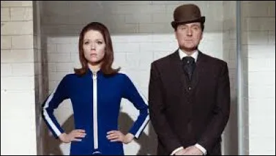 Complétez le titre de cette série culte : "Chapeau melon et...