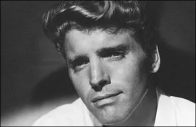 Qui est cet acteur américain qui joue le rôle de ''Gérard Carrière'' dans la mini-série américaine ''Le Fantôme de l'Opéra'' ?