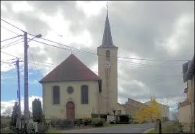 Nous sommes en Lorraine, à Clayeures. Village du Lunévillois, il se situe dans le département ...