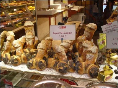 Dans quel quartier parisien pourriez-vous acheter ces pains à la forme évocatrice à la boulangerie Legay Choc ?