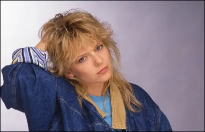 Complétez le titre de la chanson de France Gall : ''Hong-Kong... ''.